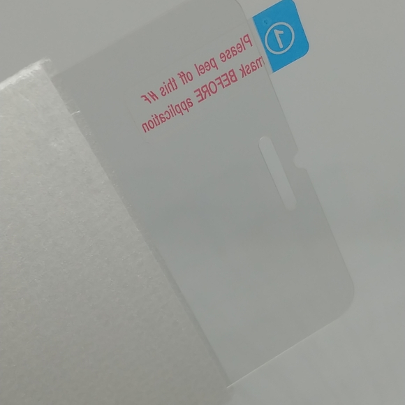 Tempered glass Screen protector - Picture 6 of 7